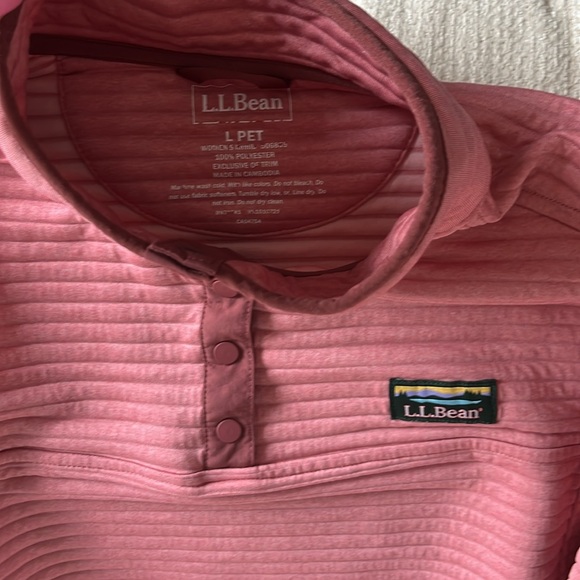 L.L.Bean Airlight Knit Pullover - Picture 2 of 7